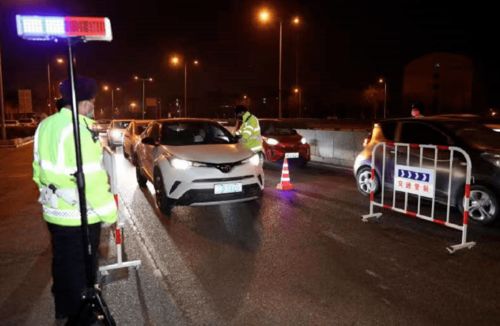 跨年夜嚴查道路機動車輛生產 監(jiān)管不放假，安全不松懈